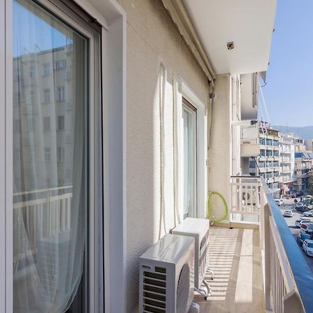Minimal 2 Bedroom Apt Near The Athens Concert Hall Exterior photo