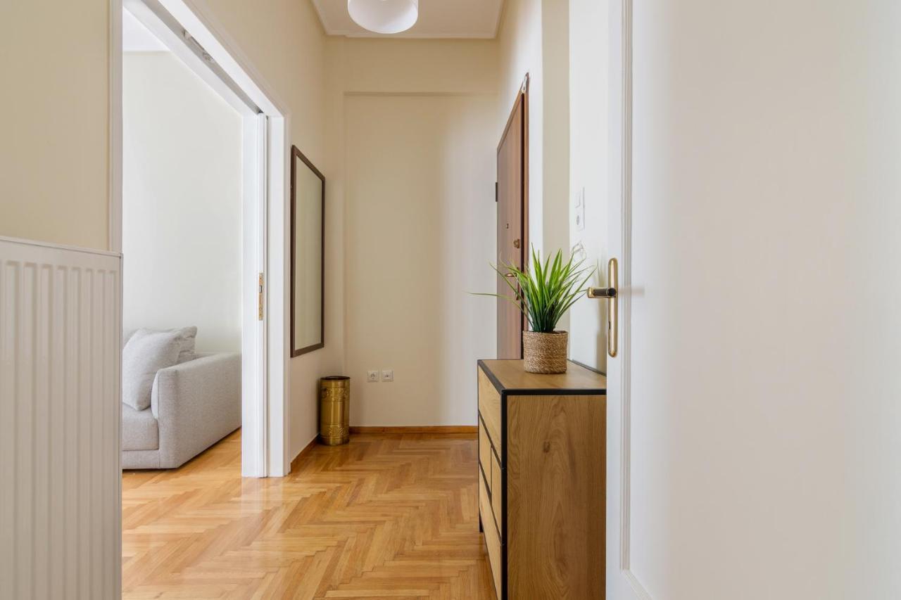 Minimal 2 Bedroom Apt Near The Athens Concert Hall Exterior photo
