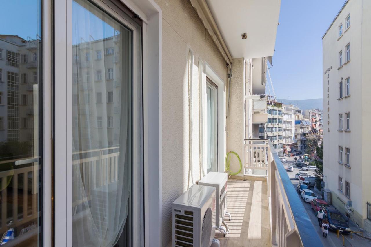 Minimal 2 Bedroom Apt Near The Athens Concert Hall Exterior photo