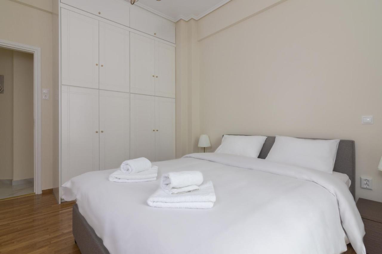 Minimal 2 Bedroom Apt Near The Athens Concert Hall Exterior photo